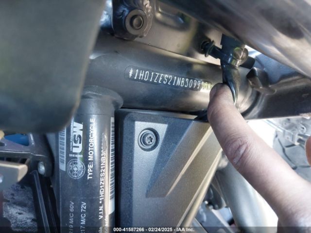 2022 HARLEY-DAVIDSON RA1250 1HD1ZES21NB309900 Photo 9