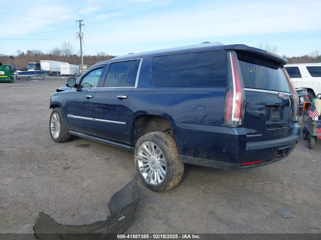 2018 CADILLAC ESCALADE ESV 1GYS4KKJ9JR177412 Photo 2