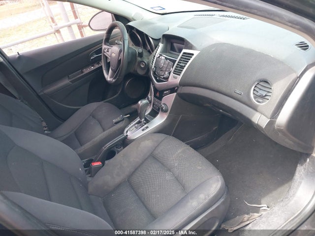 Chevrolet Cruze 1lt Auto 2015 1G1PC5SB8F7206399 Image 5