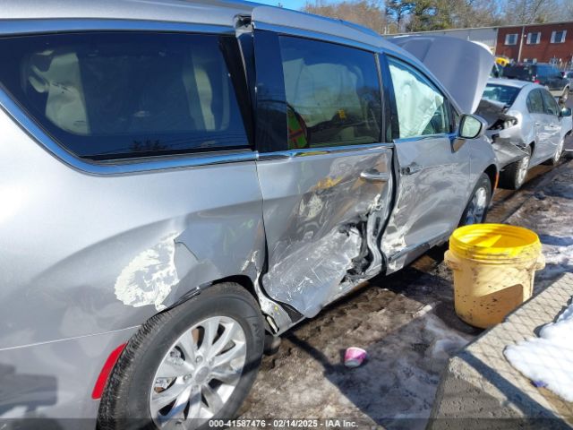 2019 CHRYSLER PACIFICA 2C4RC1BG8KR523872 Photo 5