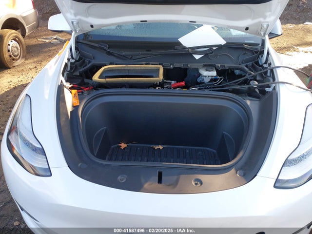 2021 TESLA MODEL Y 5YJYGDEE7MF068233 Photo 9