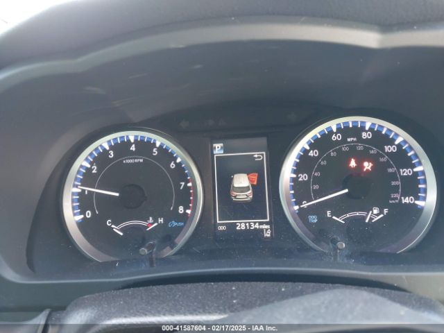 5TDBZRFH9KS992655 Toyota Highlander Le