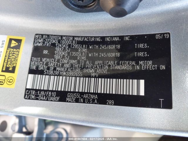 5TDBZRFH9KS992655 Toyota Highlander Le
