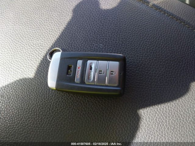 5J8YD4H31JL017713 Acura MDX