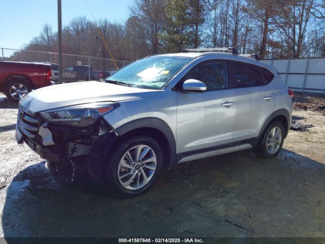 KM8J33A40JU710939 Hyundai TUCSON SEL