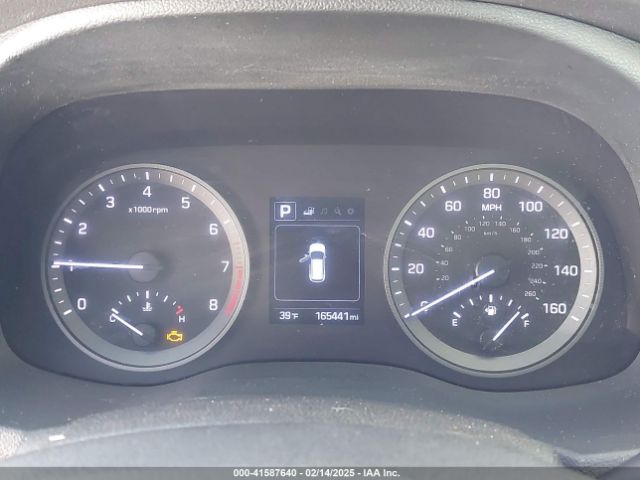 KM8J33A40JU710939 Hyundai TUCSON SEL