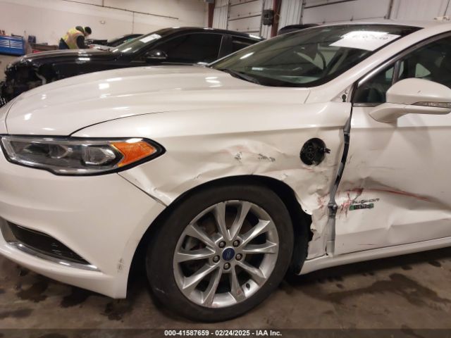 3FA6P0PU9JR264257 Ford Fusion Energi Se Luxury
