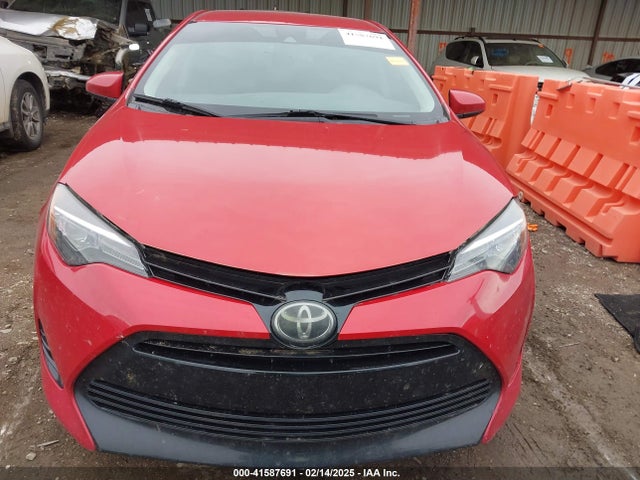 5YFBURHE5JP738126 Toyota COROLLA LE