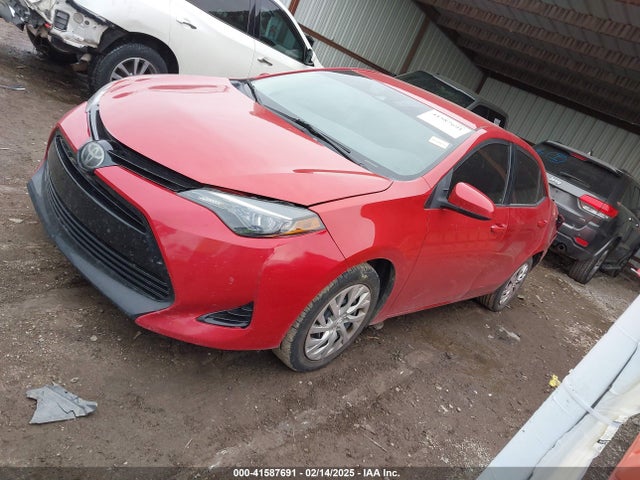 5YFBURHE5JP738126 Toyota COROLLA LE