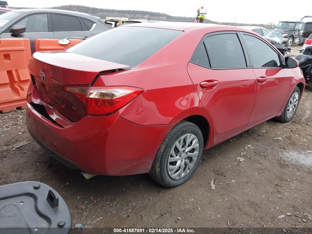 5YFBURHE5JP738126 Toyota COROLLA LE