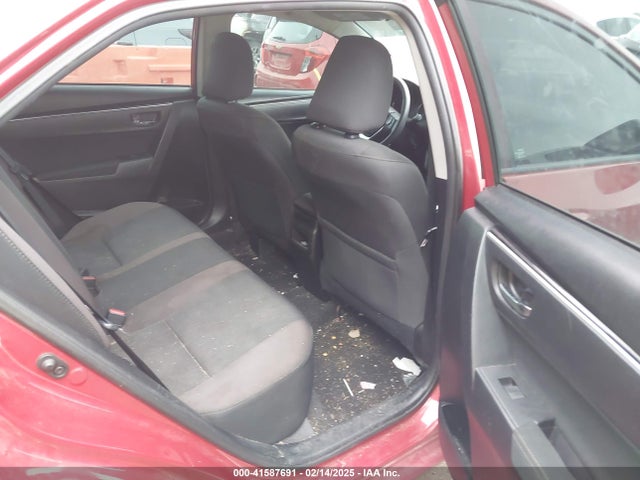 5YFBURHE5JP738126 Toyota COROLLA LE