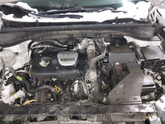 KM8J3CA26HU584580 Hyundai Tucson Sport