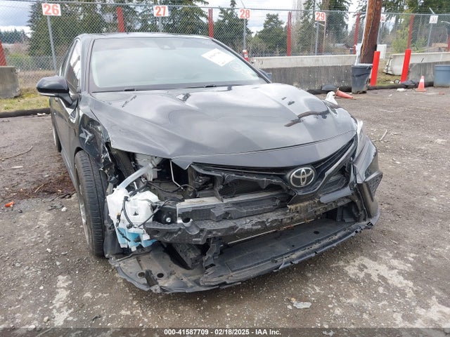 4T1G11AK6NU655860 Toyota CAMRY SE