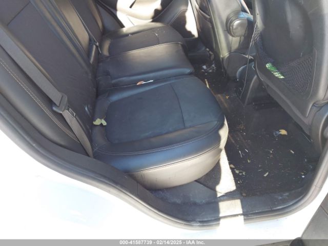 KL7CJLSB4JB640497 Chevrolet Trax Lt