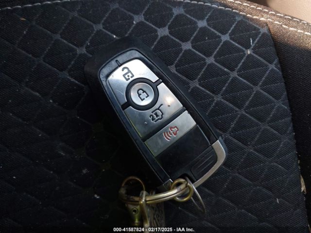 1FMCU0GN6PUA87436 Ford Escape Active