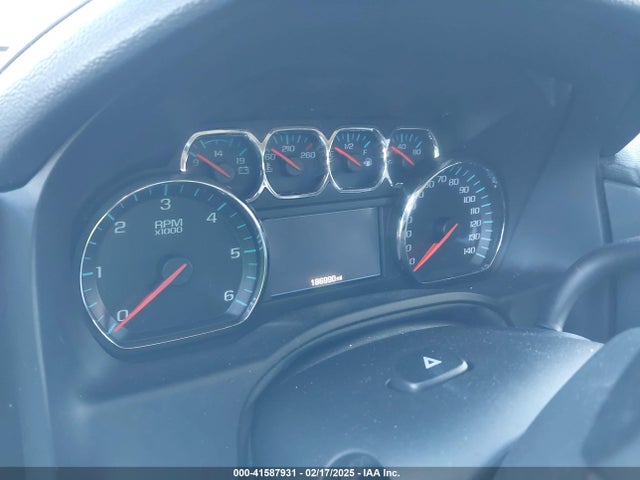 1GNSKBKC8GR113908 Chevrolet Tahoe Lt