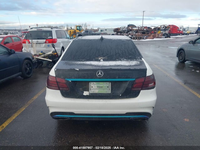 WDDHF5KB8EA781029 Mercedes-Benz E-Class