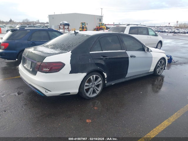 WDDHF5KB8EA781029 Mercedes-Benz E-Class