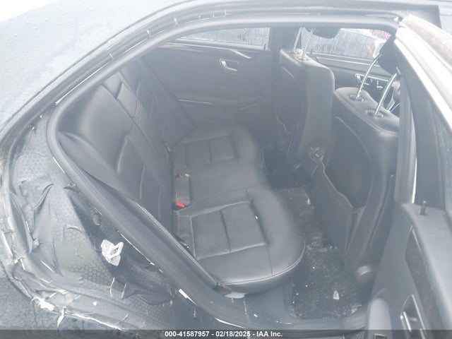 WDDHF5KB8EA781029 Mercedes-Benz E-Class