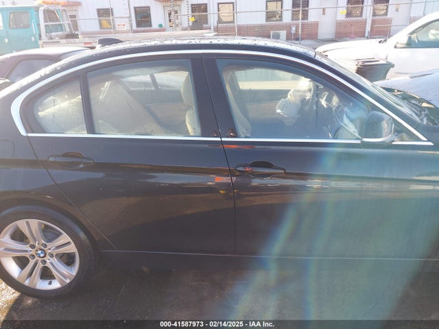WBA8B9G57HNU49951 BMW 330I