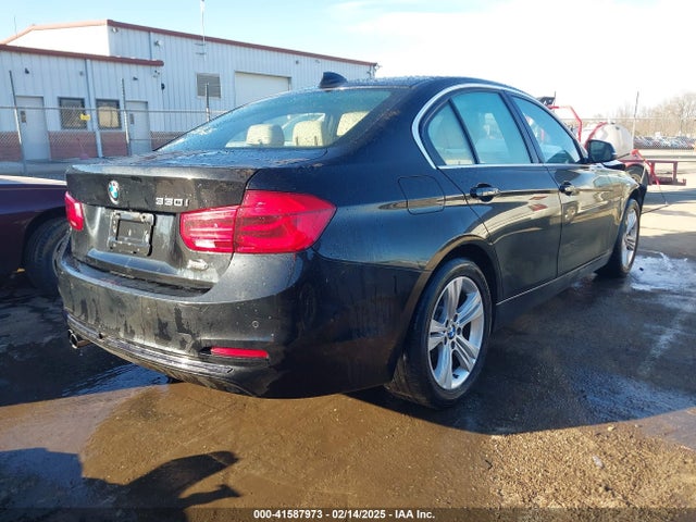 WBA8B9G57HNU49951 BMW 330I