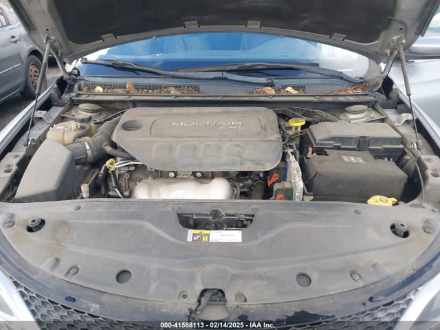 1C3CCCAB9FN746842 Chrysler 200 Limited