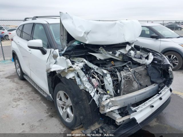 5TDCZRAH8NS539983 Toyota Highlander L