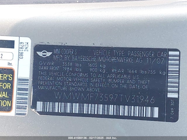 2007 MINI COOPER S WMWMF73597TV31946 Photo 8