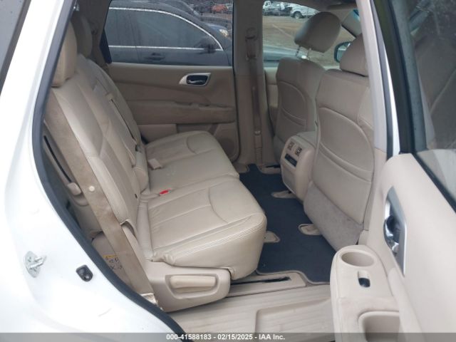 5N1AR2MNXEC692930 Nissan Pathfinder Sv