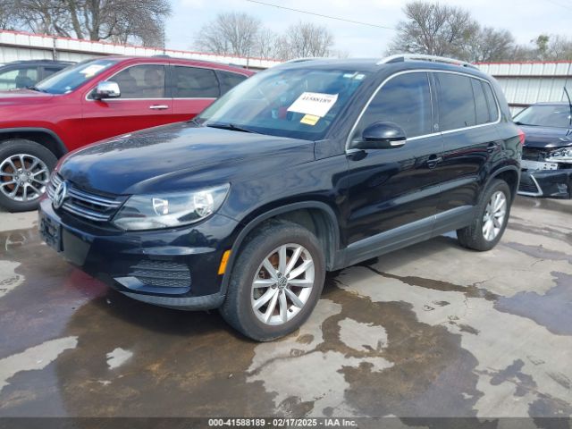 2017 VOLKSWAGEN TIGUAN WVGRV7AX2HK015267 Photo 1