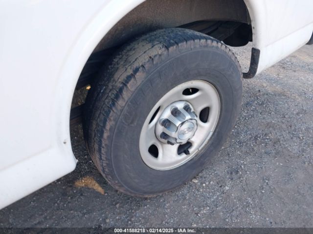 1GCWGAFG4J1338478 Chevrolet Express 2500 Work Van