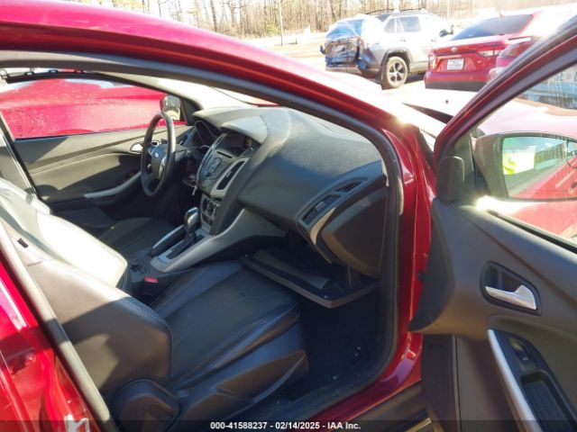 1FADP3F25EL120993 Ford FOCUS SE