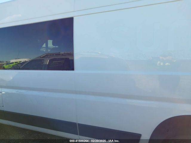 3C6MRVJG9NE142885 RAM Promaster 3500 Cargo Van High Roof 159 Wb Ext