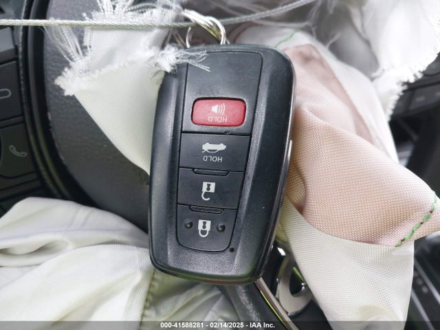 Toyota Corolla Hybrid Le 2021 JTDEAMDEXMJ007487 Image 11