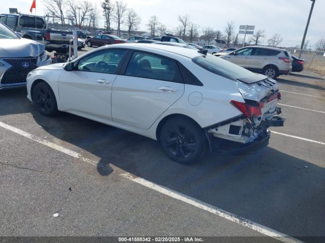 2021 HYUNDAI ELANTRA 5NPLS4AG2MH010659 Photo 2
