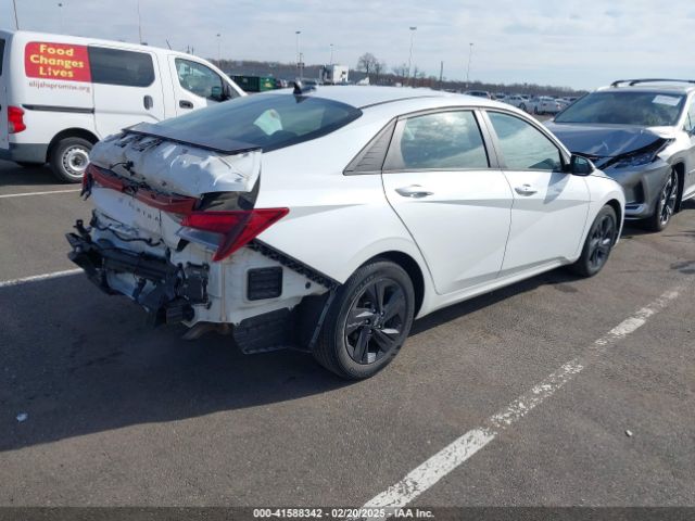 2021 HYUNDAI ELANTRA 5NPLS4AG2MH010659 Photo 3