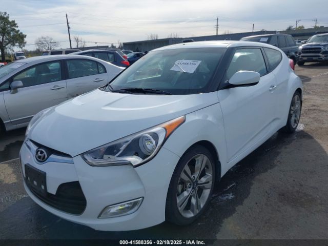 KMHTC6ADXHU318331 Hyundai Veloster Value Edition