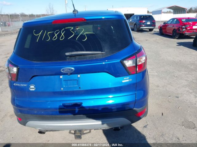 1FMCU9GD5HUD34250 Ford ESCAPE SE