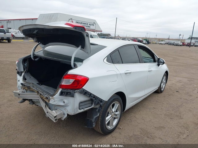 1G1BE5SM0J7183067 Chevrolet Cruze Lt Auto
