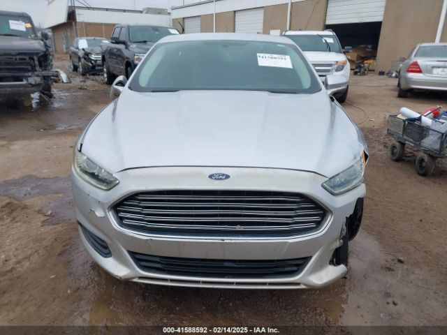 3FA6P0HD2ER185839 Ford FUSION SE