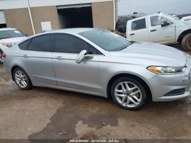 3FA6P0HD2ER185839 Ford FUSION SE