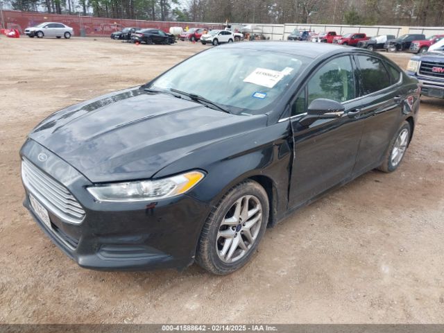 3FA6P0H72FR266657 Ford FUSION SE