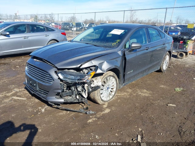 Ford Fusion Hybrid S 2014 3FA6P0UU6ER264873 Image 2