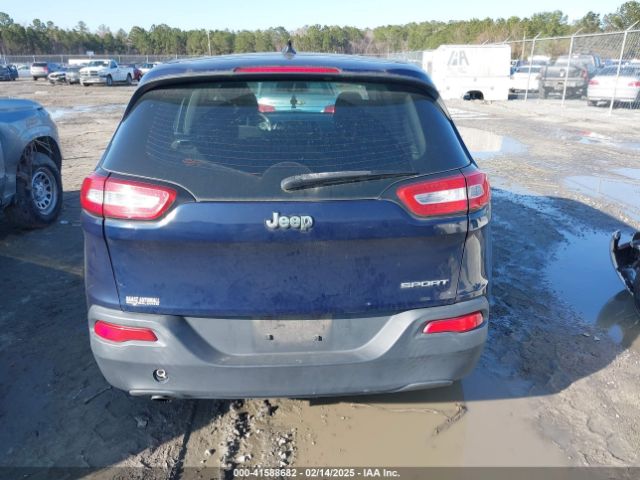 1C4PJLAB2FW547371 Jeep Cherokee Sport