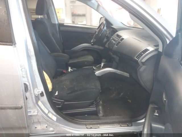 2008 MITSUBISHI OUTLANDER JA4MT31X08Z013323 Photo 4