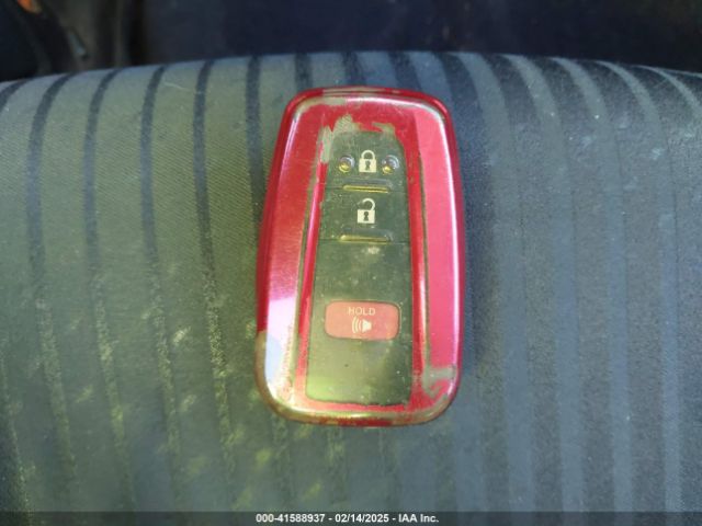 JTDKARFU0H3534520 Toyota Prius Two Eco