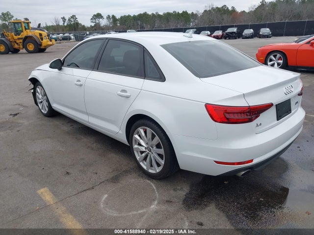 Aukcja sprzedaży 2017 Audi A4 2.0t Premium, vin: WAUGNAF48HN020296, numer aukcji: 41588940