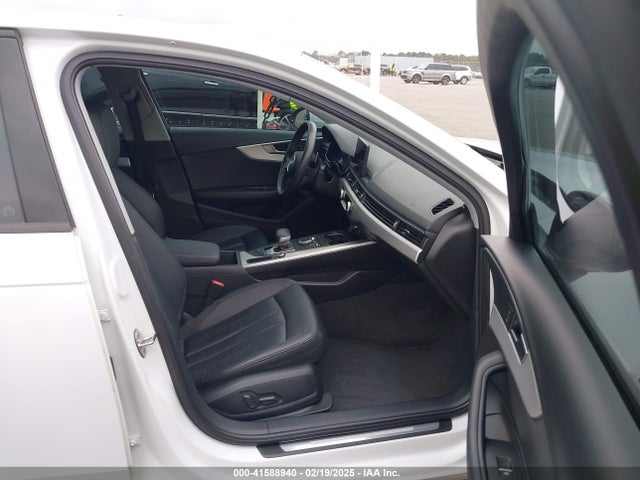Aukcja sprzedaży 2017 Audi A4 2.0t Premium, vin: WAUGNAF48HN020296, numer aukcji: 41588940