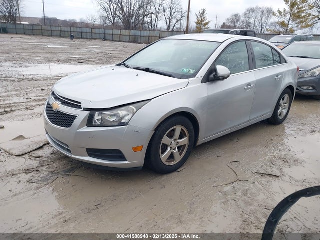 Chevrolet Cruze 1lt Auto 2014 1G1PC5SB6E7163065 Image 2
