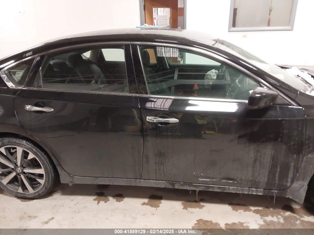 1N4AL3APXJC109001 Nissan Altima 2.5 Sr